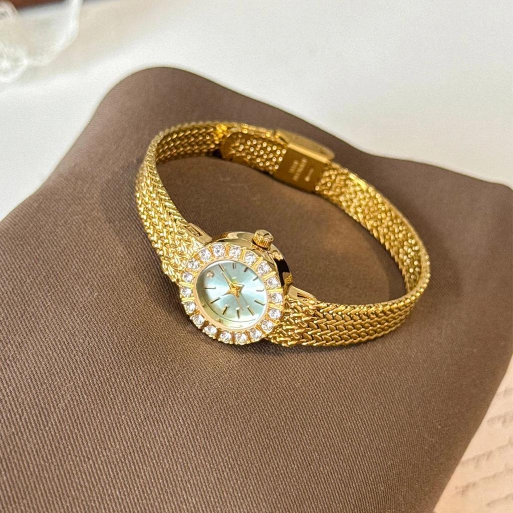 Light Luxury Retro Women's Watch,Diamond Inlaid Small Gold Watch,Elegant Diamond Inlaid Bracelet Watch,Quartz Women's Watches