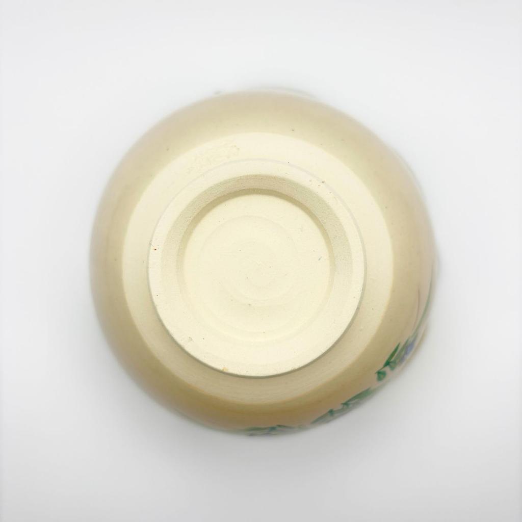 Matcha-Teeschale, Kyoto-Ware, Hergestellt in Japan, Design Mond und Herbstgras, von Takenaka Kosho, 11 cm breit x 8,5 cm hoch, Perfekt für die Teezeremonie, Geschenk