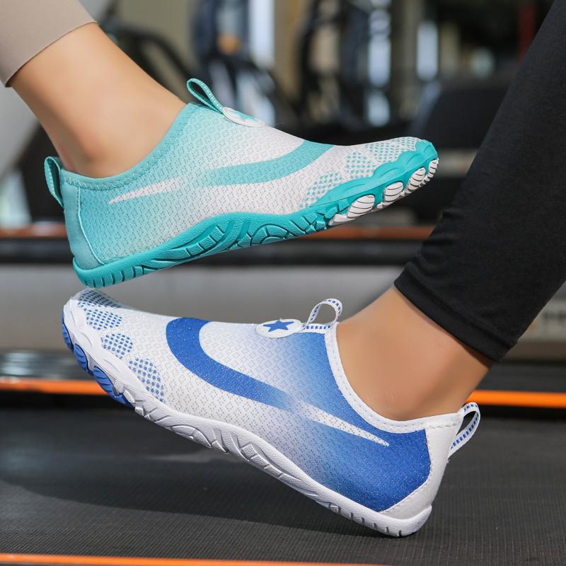Nya Vattenskor för Män och Kvinnor Snabbtorkande Barfota Sport Aqua Skor Män Noll Drop Gångsneakers Kvinnor Strand Bred Tå Sneakers
