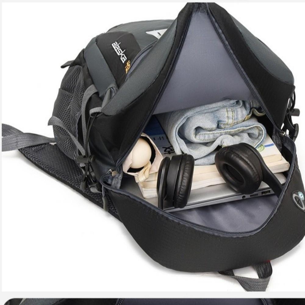 Large Capacity Travel Backpack Waterproof Sports  Storage Bag  Men and Women