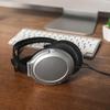 Koss UR40 Lightweight Stereo Headphones for MP3 and Smartphone Silver Over-Ear iPod, iPhone, - [item]