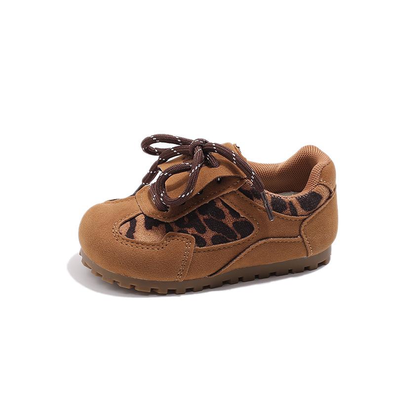

Осенняя мода, удобные кроссовки для девочек с леопардовым узором, модные классические детские кроссовки, универсальная простая обувь для девочек, модная обувь для мальчиков 22insole13.5cm коричневый