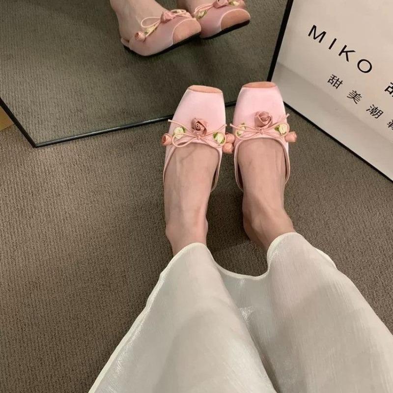 Fashion Hot Selling 2025 New Summer Square Toe Women Mules Slippers Fashion Slip On Slides Shoes Ladies Elegant Flats Sandalias Shoes