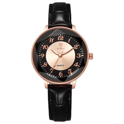 Trendige Damen-Quarzuhr mit lässigem Lederarmband und digitaler Skala