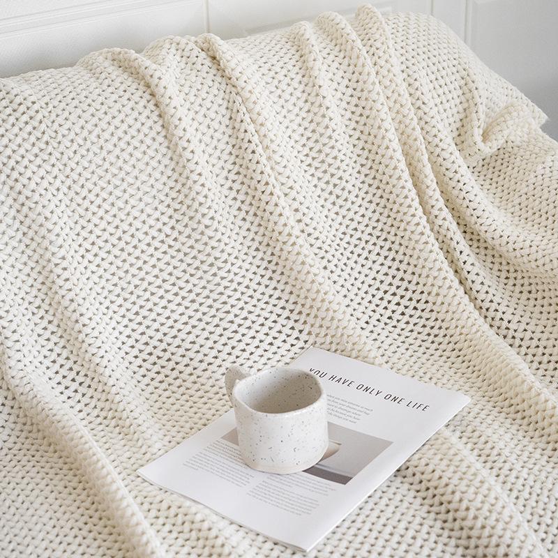 Hollow Grid Knit Blanket – Spring & Summer Wool Cover for Sofa, Office, or Bed.