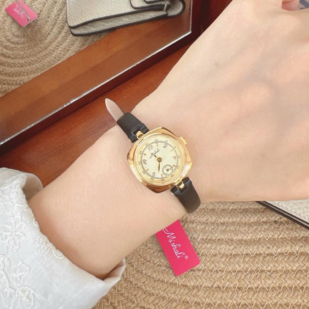 Pig Nose Belt Women'S Watch Fashion Small Dial High Sense