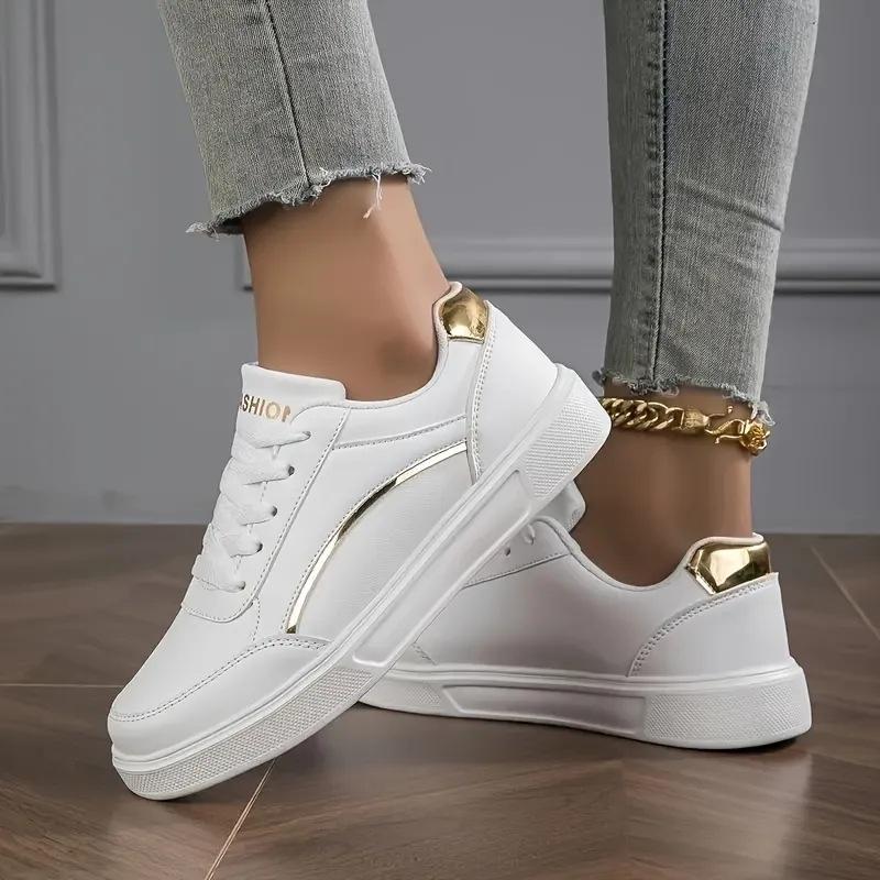 2026 Nuove Sneaker Casual da Donna Piattaforma in Pelle per Donna Classiche Comfort Scarpe da Skateboard Antiscivolo