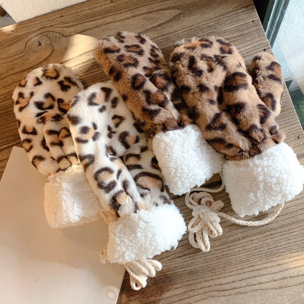 Leopard Print Winter Gloves Halter Design Autumn Gloves Cute Christmas Mittens  Cold Weather