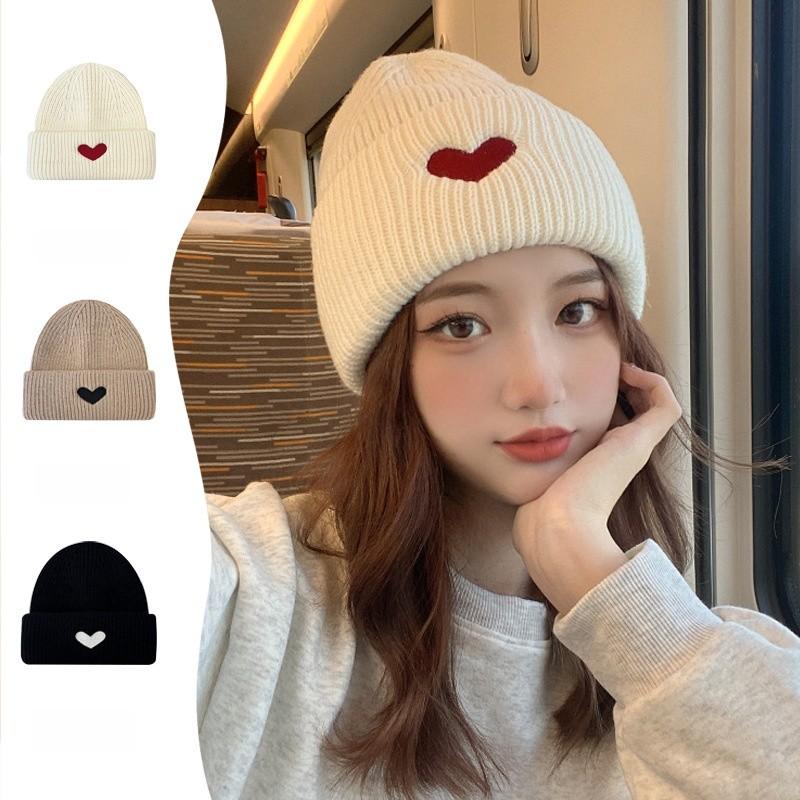 Fashionable Acrylic Beanie Hat With Embroidered Heart Design And Insulation For Cold Seasons