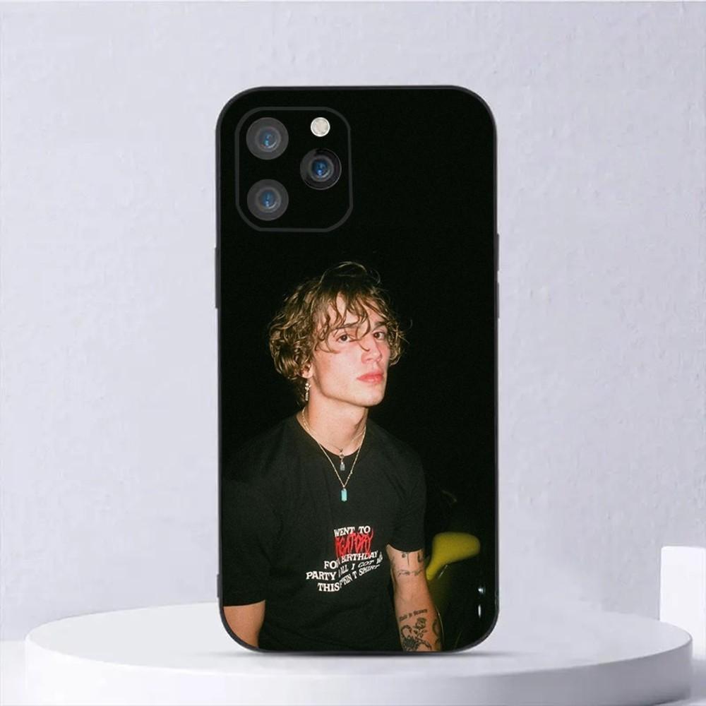 

Vinnie Hacker Phone Case For iPhone15,14,13,12,11,Pro,Max,Plus,Mini,X,XS,XR,8,7,6,S,Plus,SE Soft Black Case iPhone15pro
