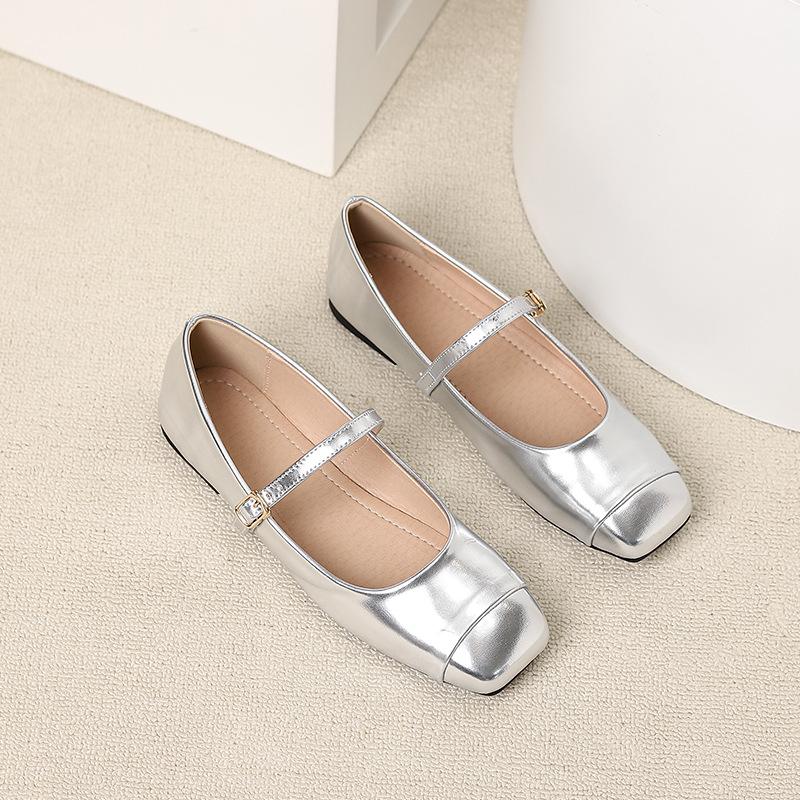 

Женские туфли Мэри Джейн Балетные туфли на плоской подошве Туфли на плоской подошве с квадратным носком Легкие женские прогулочные туфли с ремешком на щиколотке Рабочая обувь Удобные модельные туфли без шнуровки 44 серебряный