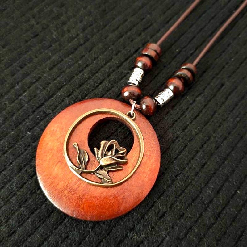 Vintage Accessories Ethnic Wind Korean Wooden Bird Pendant Long Necklace for Women Men Sweater Chain Jewelry