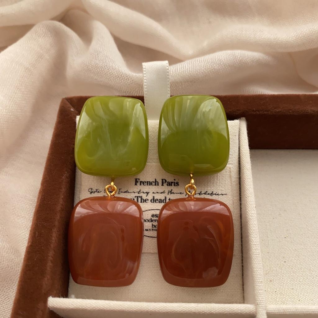 Korean Small Fresh Semi-Round Stud Earrings Temperament Versatile Earrings Candy Color Personality Advanced Sense Daily Commuter Earrings