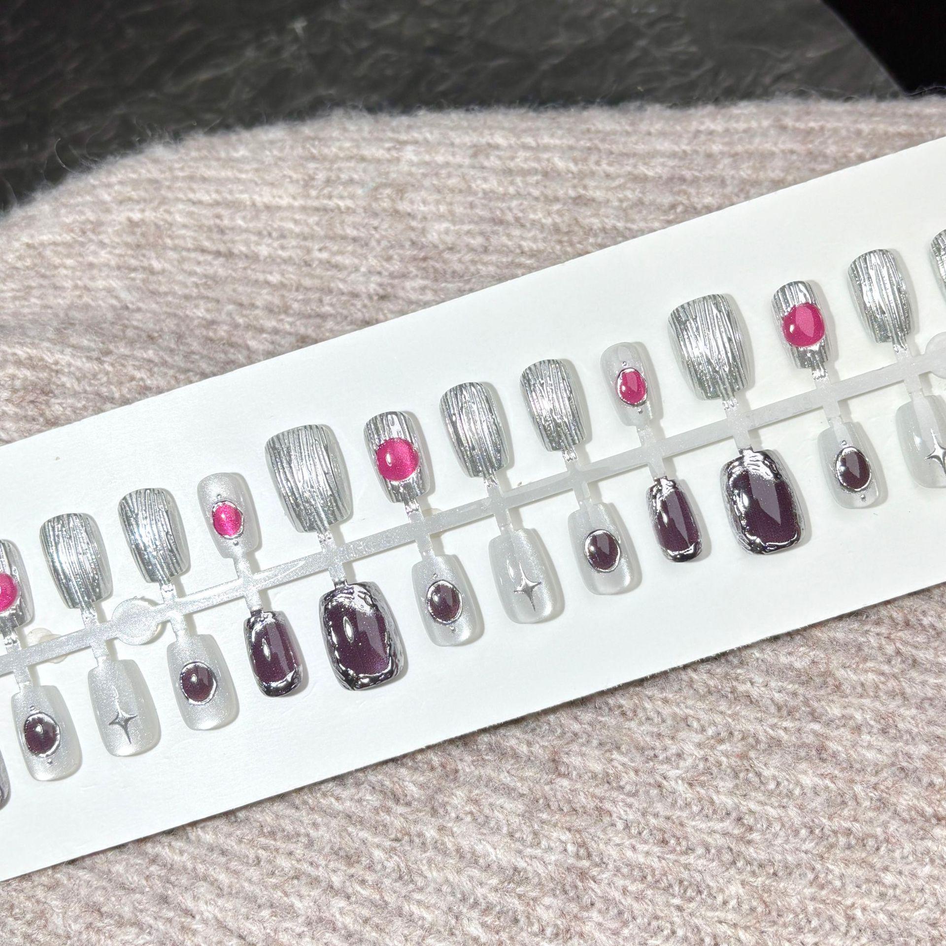 

Retro AB Model Luxury Medieval Court-Style Wearable Short Nails