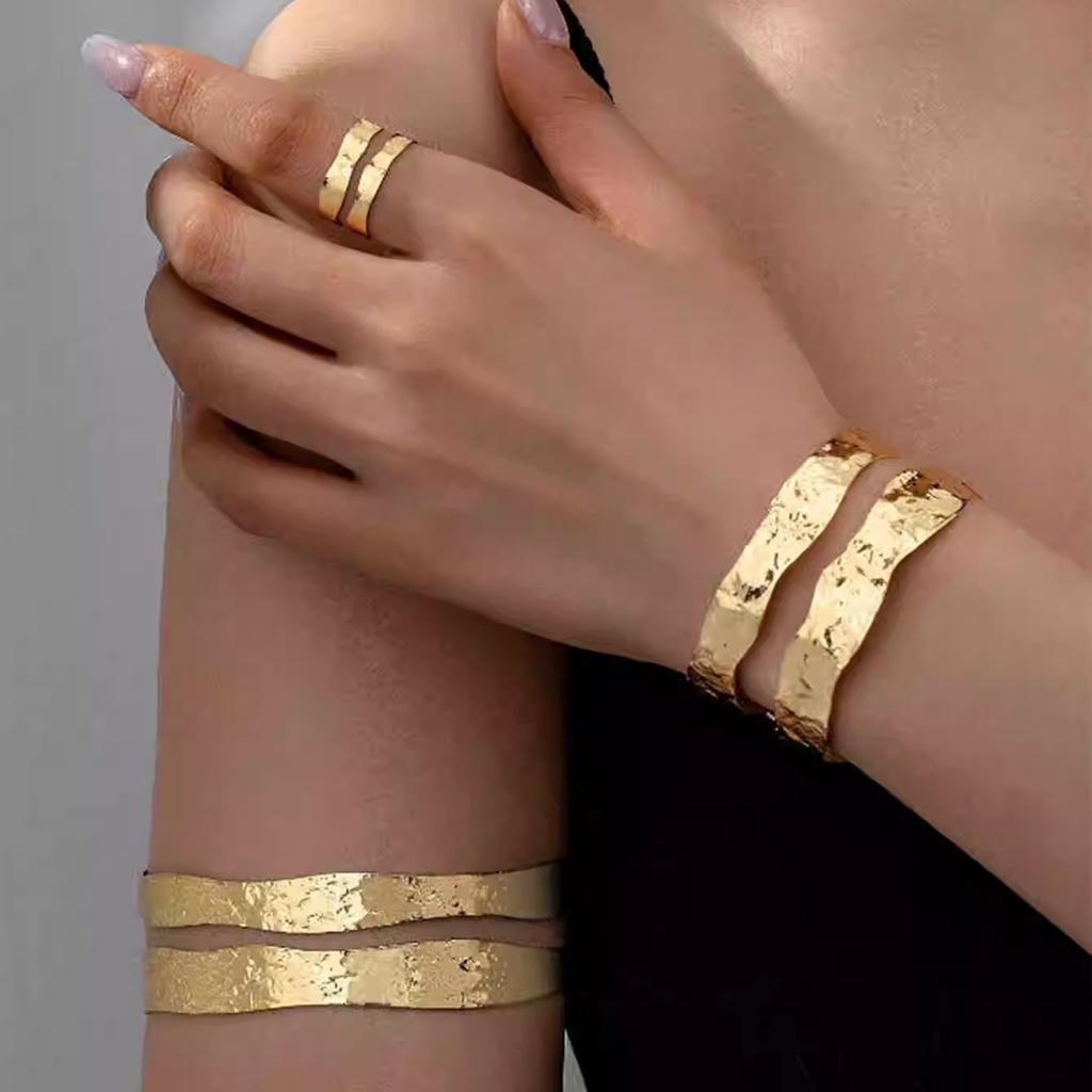 Retro Simple Round Bracelet Three-piece Fashion Exaggerated Niche Bracelet Personalized Design Jewelry