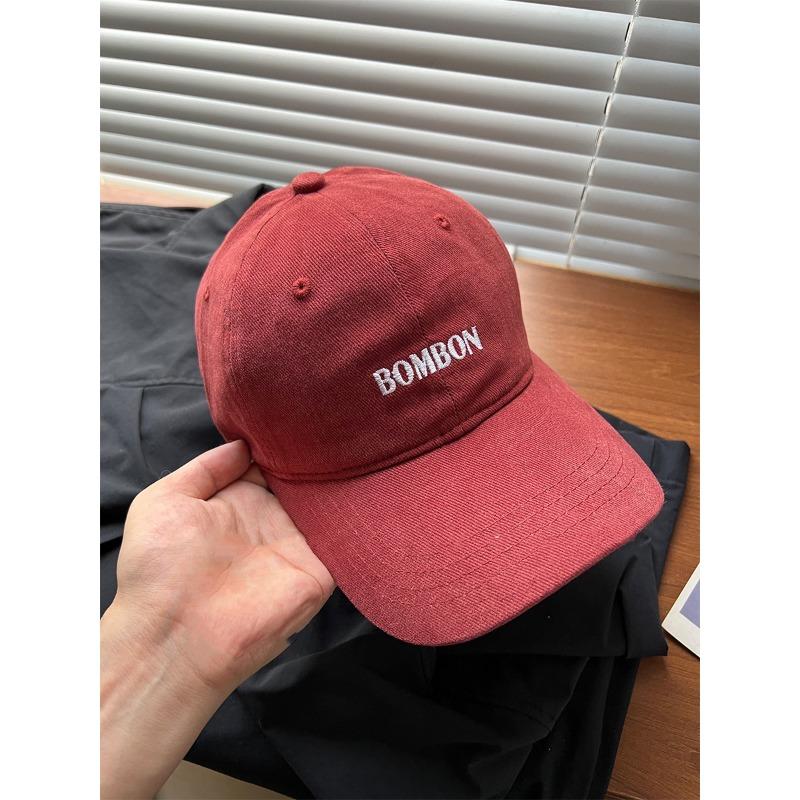 Baseballkappe im koreanischen Stil mit vielseitiger Buchstabenstickerei für Herren, zum Reisen auf der Straße, zur Gesichtsformmodifikation, Sonnenschutz, um ein kleines Gesicht zu zeigen