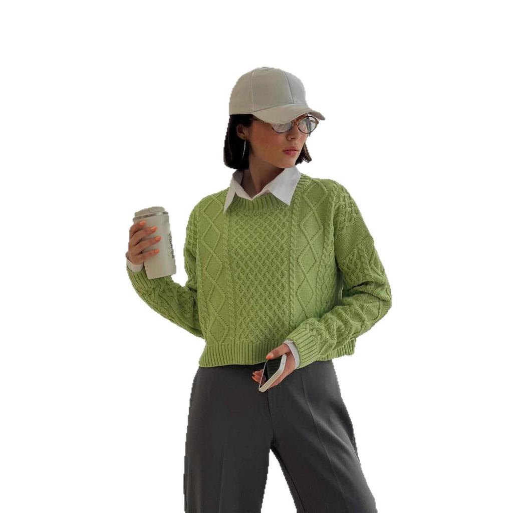 2025 Autumn Women's Versatile Round Neck Knit Sweater - European & American Fashion