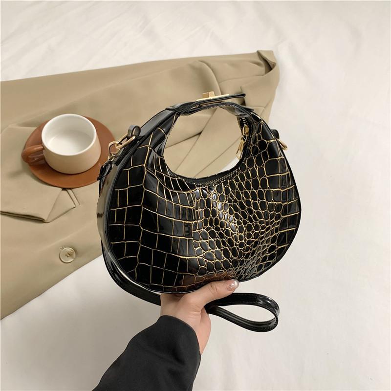 

Trendy Spring Summer Fashion New Handbag Chic Solid Color Casual Tote Bag For Everyday Use