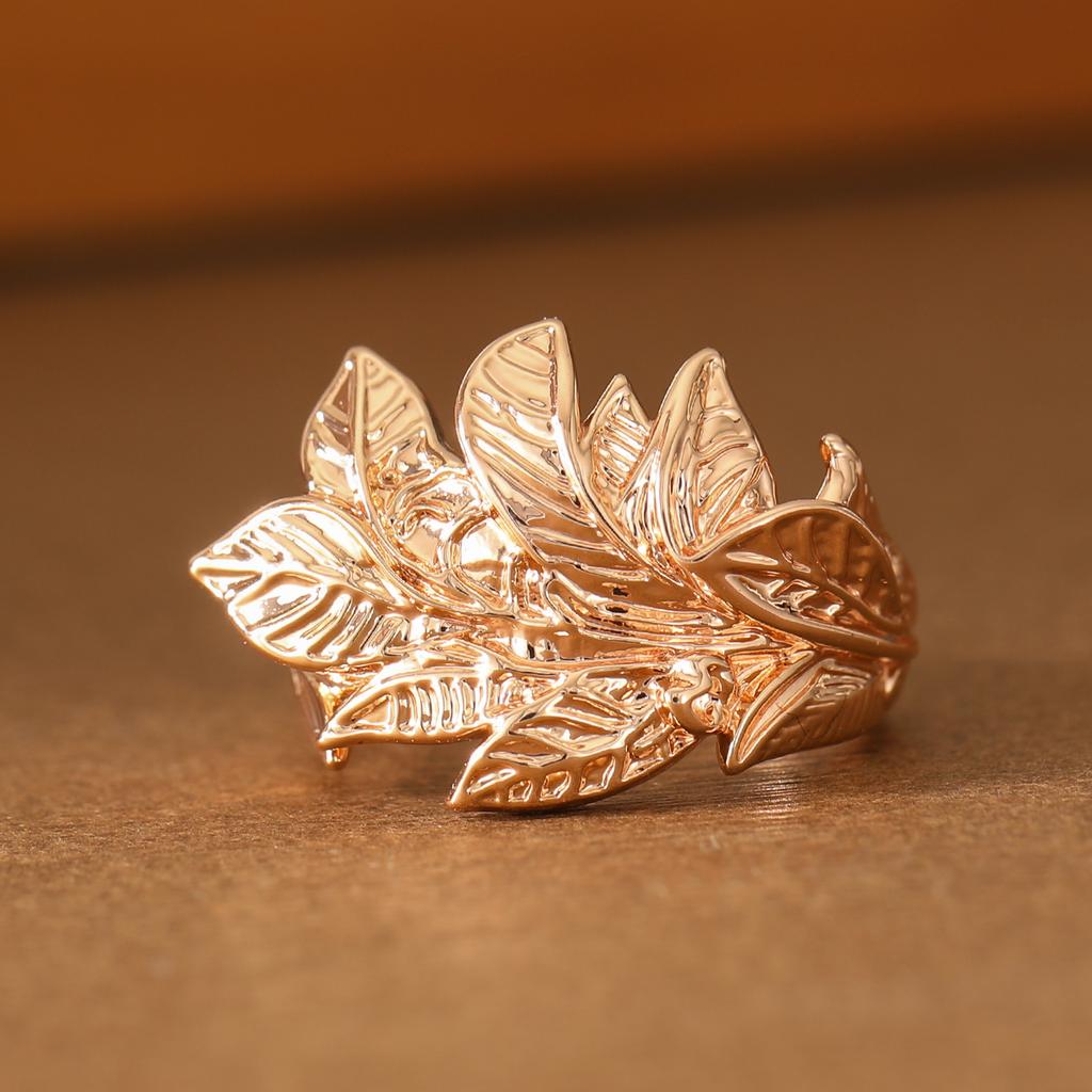 Luxury 3D Embossed Leaf Ring Copper Material Women Jewelry Ring For Banquet