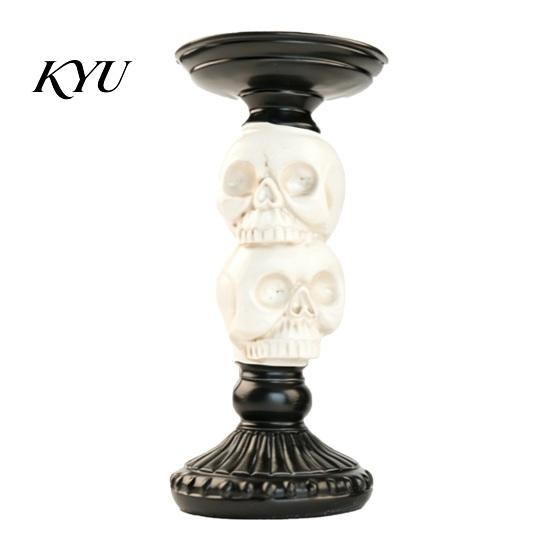Handcrafted Sculpture Base Gothic Candlestick Holder, Halloween Resin Raven Skull Pillar Candle Holder Vintage Spooky Taper Stand for Home Table Decor