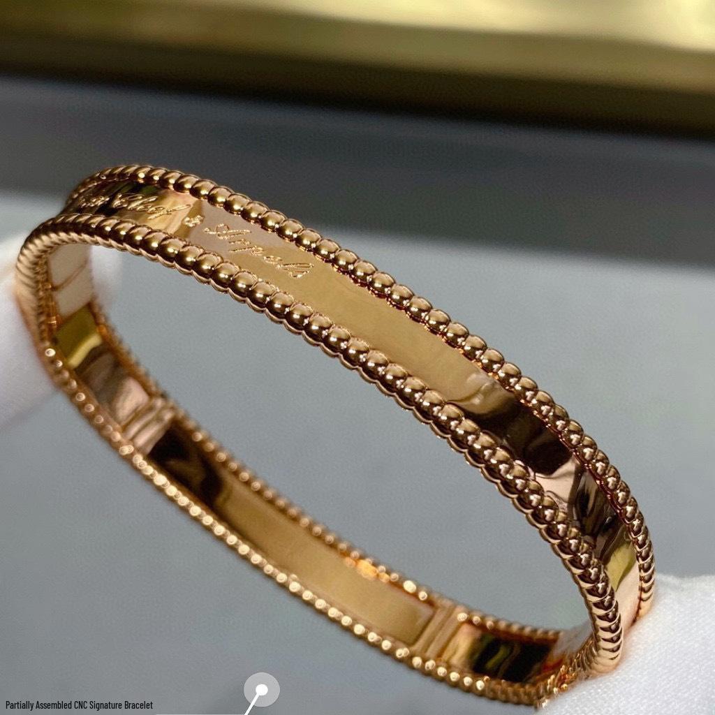 Kaleidoscope Four-Leaf Clover Women's 18k Yellow/Platinum/Rose Gold Diamond Bangle: Wide/Narrow Light Luxury