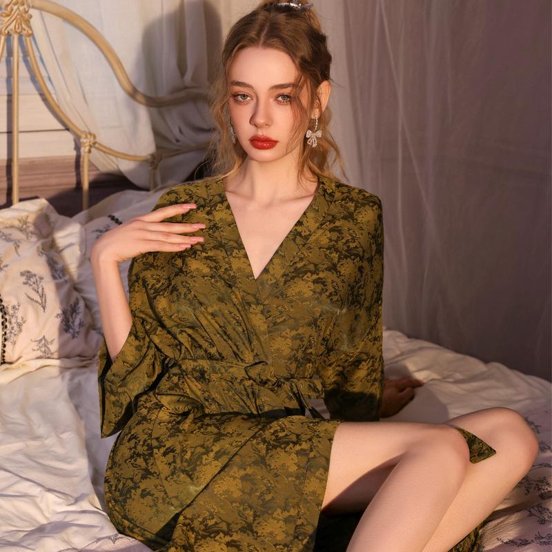 Vestaglia Jacquard da Donna Lusso Leggero: Accappatoio Lungo Primavera/Autunno, Raso di Seta Ghiacciata, Sensazione di Lusso, Accappatoio Singolo, Gonna da Bagno Pronta per l'Estate.