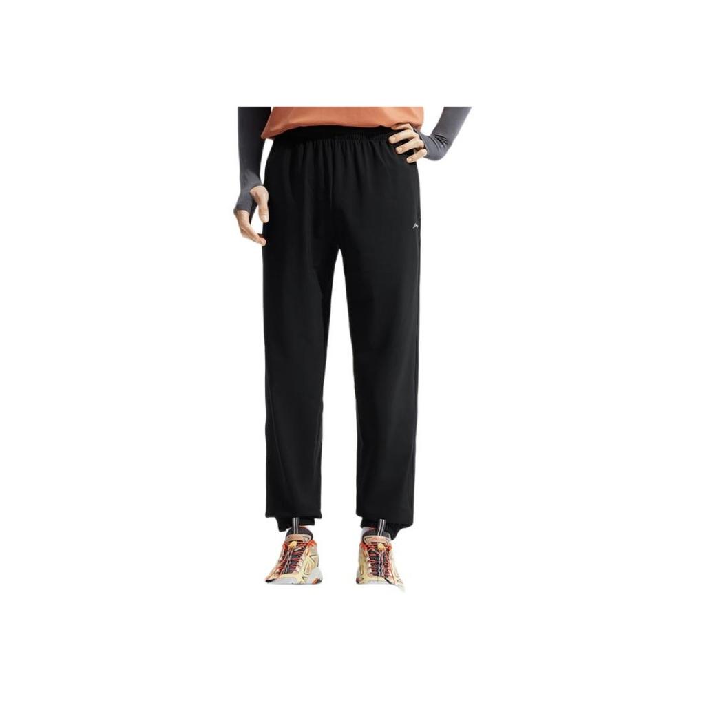 Li Ning Free Growth Logo Print Loose Short Sleeve T-Shirt Women Tops Off-White AHST114-1