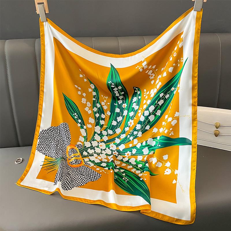 Designové čtvercové šátky Dámské Květ kašovníku Luxusní šátek na hlavu Populární styl 70X70CM Plážová šála Čtyři roční období Hedvábný hidžáb