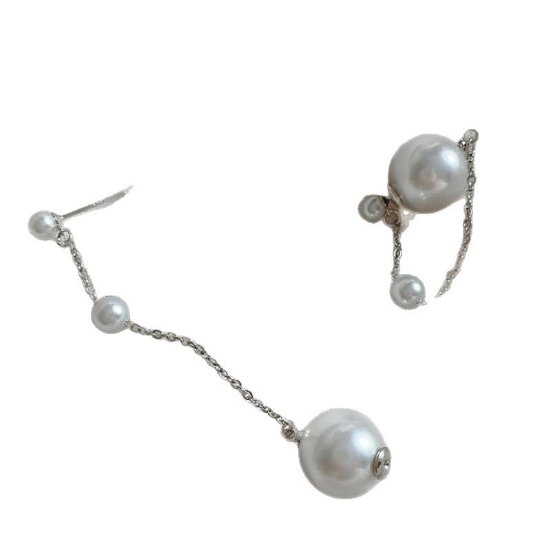 Silver Needle French Retro Pearl Pendant Stud Earrings - Elegant, Simple, and Luxurious for Women