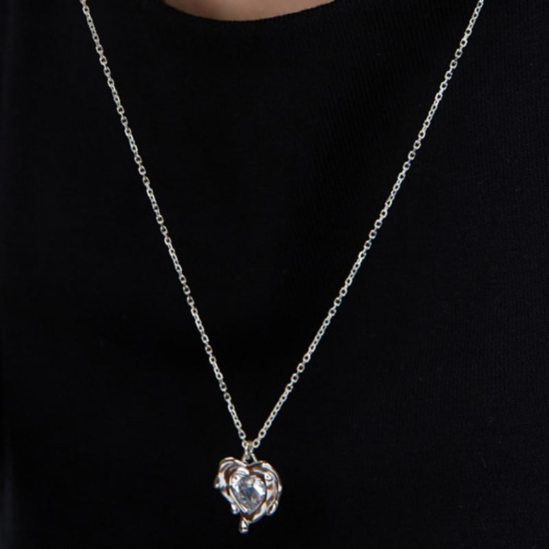 dmoment (925Silver) Eternal Heart Long Necklace