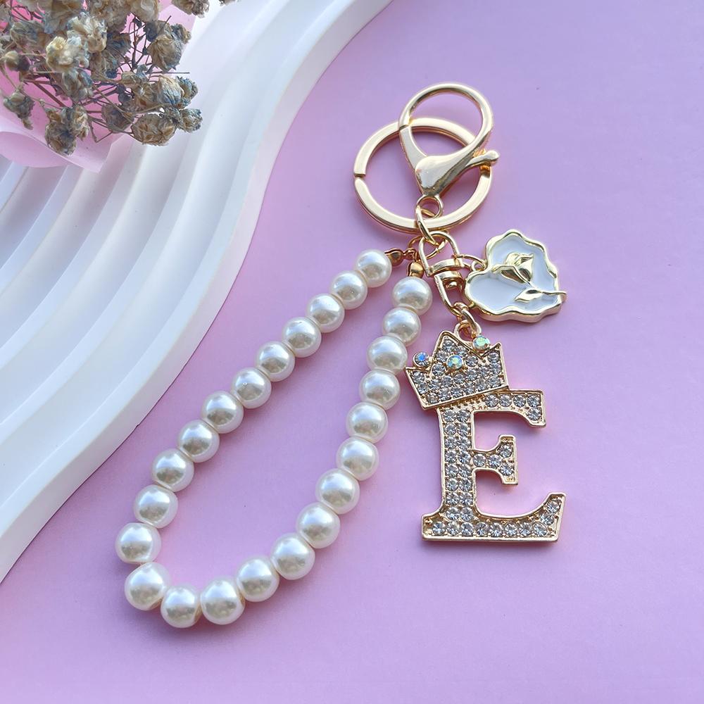 Boutique Crown A-Z 26 Initial Letters Rose Keyring Crystal Faux Pearl Resin Beaded Keychain Bag Pendant Women Girl Gifts Jewelry
