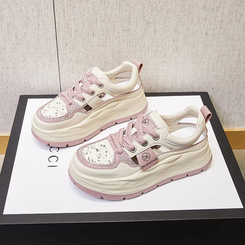 New Trendy Simple Heightening Shoes Casual Breathable Student Single Shoes Women's Fashion Versatile Sports Breathable White Shoes
