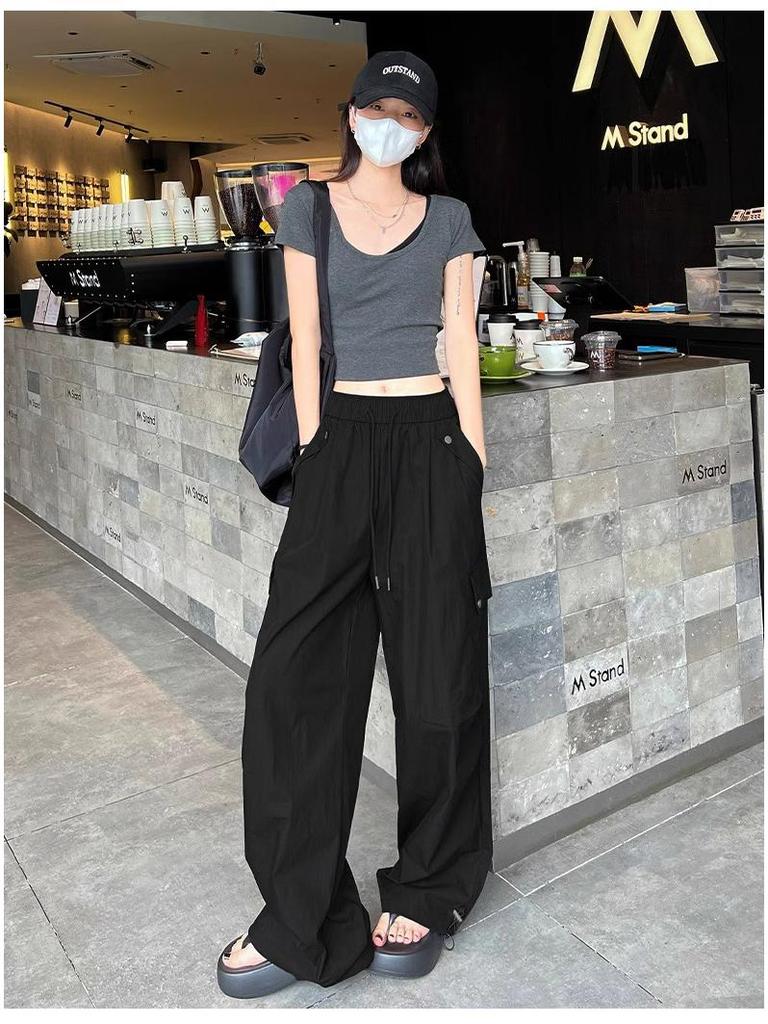 Women's High-Waist Apricot Cargo Pants - Petite Wide-Leg, Spring/Autumn, Casual American Sports Style.