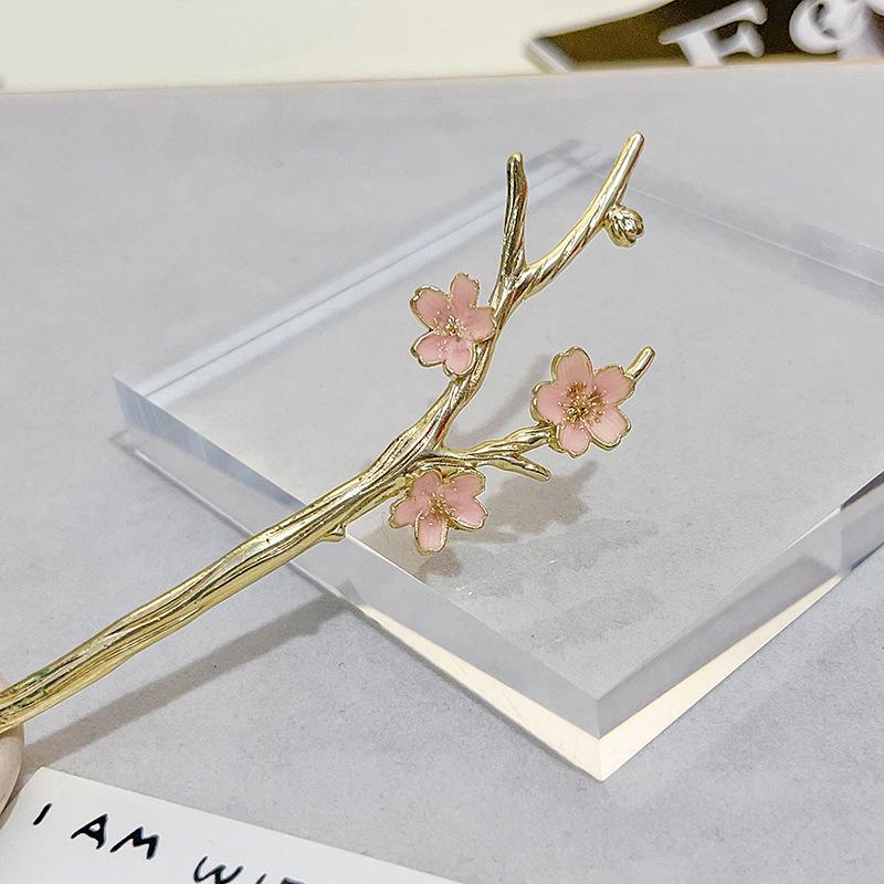 National Tide Metal Plum Blossom Flower Flower Flower Flower Pearl Hairpin Retro Peach Blossom Back of The Head To Pull The Hair Hanfu Headdress