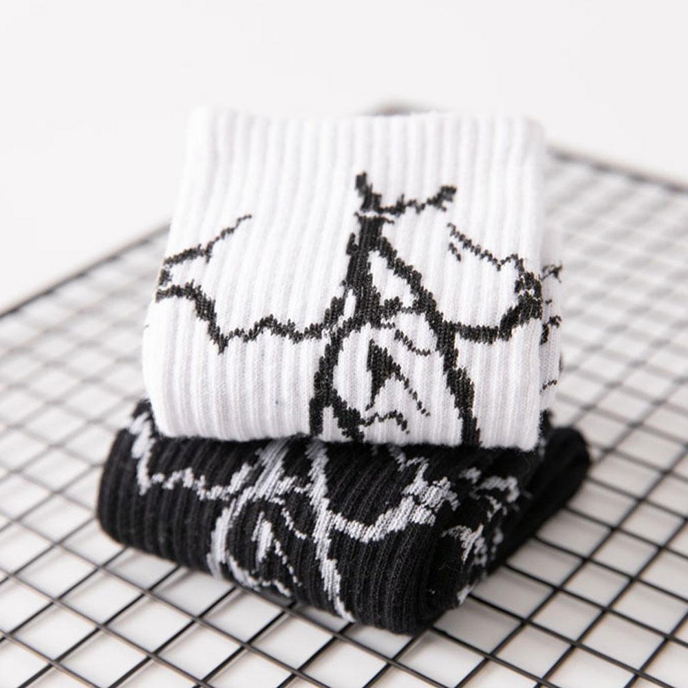 Harajuku Hip-Hop Street Sports Skate Socks Tie Dye Lightning Designer Happy White Socks Women