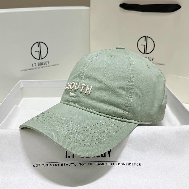Spring and summer new washed cotton cap autumn male and female students big head circumference showing small face retro soft top baseball cap