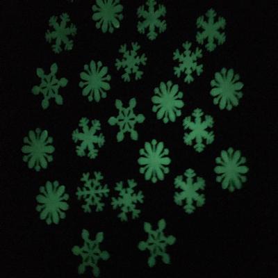 Leuchtende Schneeflocke PVC Aufkleber Glow In Dark Fluoreszierende Wand Kunst Weihnachten Festival Geburtstag Party Home Dekoration Fenster Aufkleber
