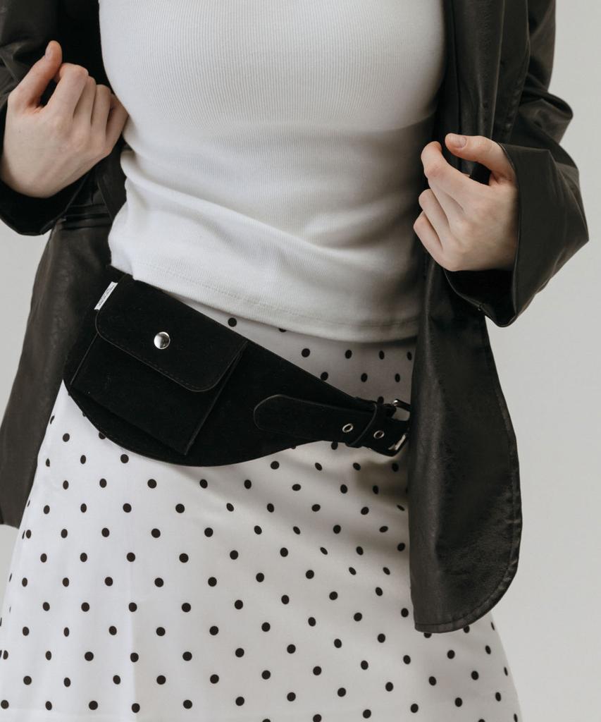 Nyuyogwogseu Suede Pocket Waist Belt Bag_Black