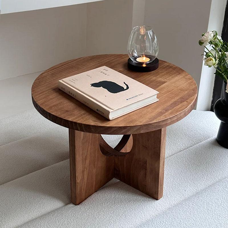 Mini-Kaffeetisch aus Massivholz, Kleiner runder Tisch im Retro-Stil für Wohnzimmer & Fensterbank, Schlichtes Design, Gemütlicher Wohnakzent