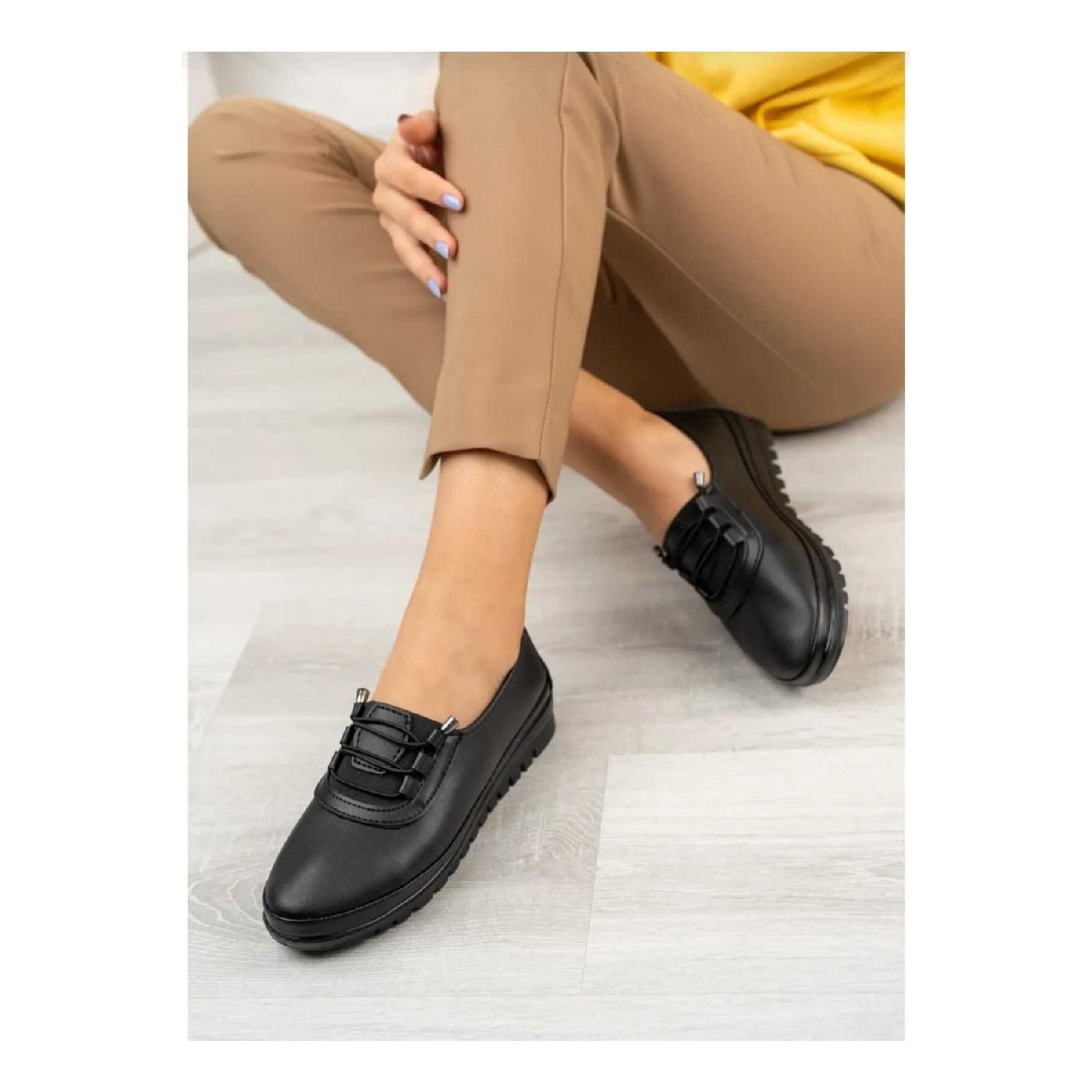 

Closed Woman Mother House 36