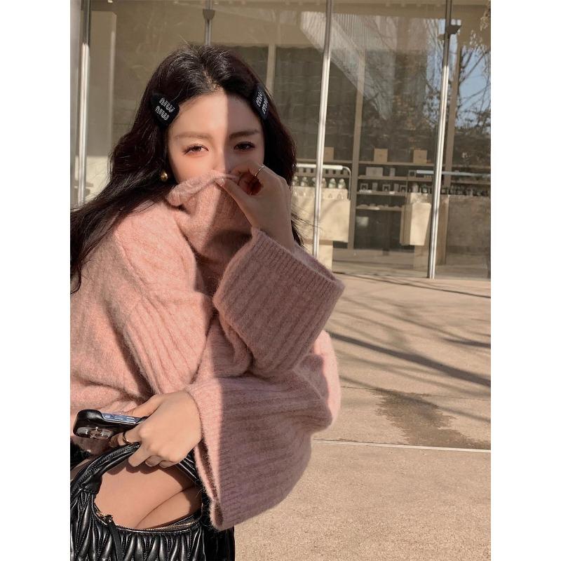 Vintage Lazy Turtleneck Sweater for Women Autumn and Winter Thick Loose Knitted Base Shirt Small Short Pullover