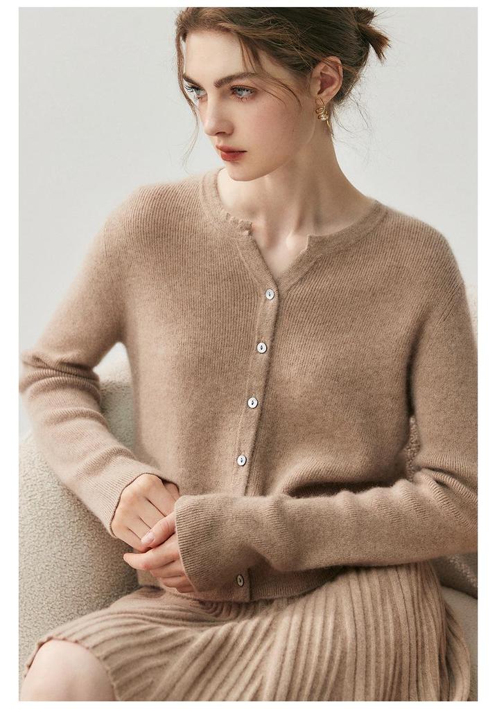 Women's Solid Color Cashmere Cardigan - Round V-Neck, Single-Breasted Wool Sweater for Autumn/Winter.