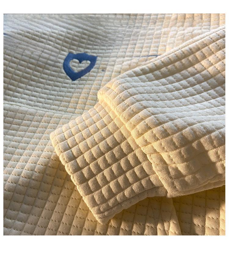 2025 Autumn Waffle-Patterned Embroidered Oversized Polo Shirt for Women with Lapel