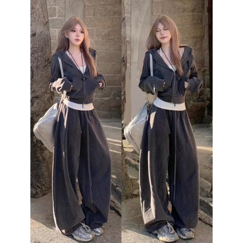 Women's American Street Style Hoodie and Wide-Leg Pants Set, Autumn/Winter Fashion, Loose Fit, Casual Two-Piece Set.