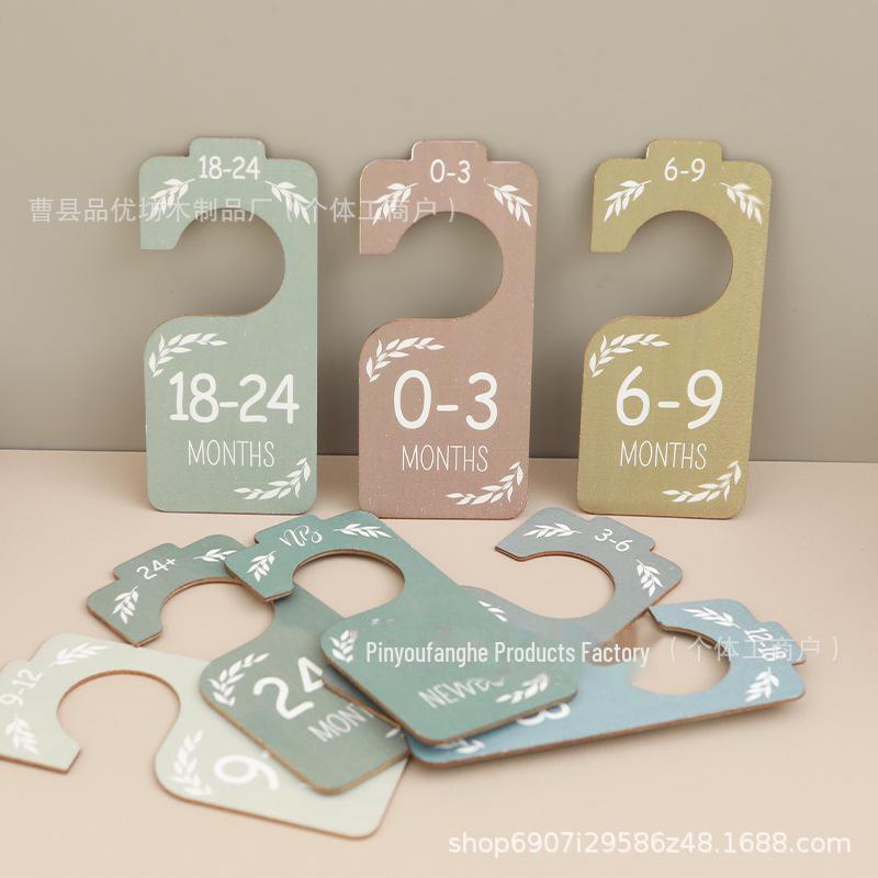 

Знак классификации гардероба из дерева для детей и изделий из детского мили 18*8*0.3