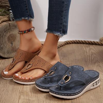 Neue Damen Sommersandalen mit Keilabsatz und Plateau, Modische, gepolsterte Strand-Großhandelsschuhe, Bequem und vielseitig