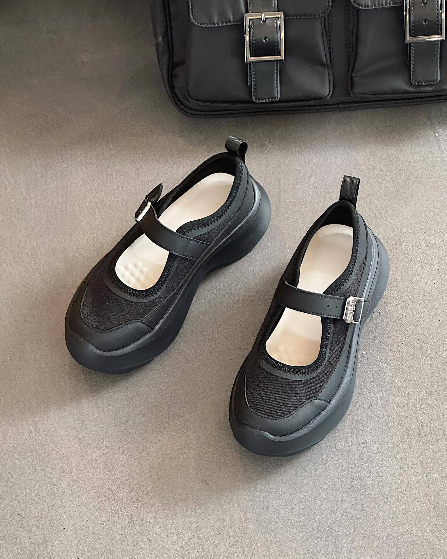 

Mesh breathable thick sole heightening 7CM Mary Jane shoes women s 2025 summer new casual sports dad shoes versatile 35