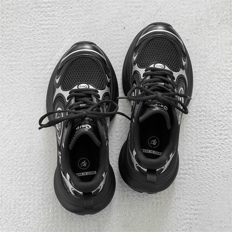 

Черные и серебристые кроссовки для бега в виде летающей тарелки для мужчин, весна 2025 года, новые мужские и женские звездные модели с одинаковой дышащей толстой подошвой и универсальной обувью для пап Female size 35