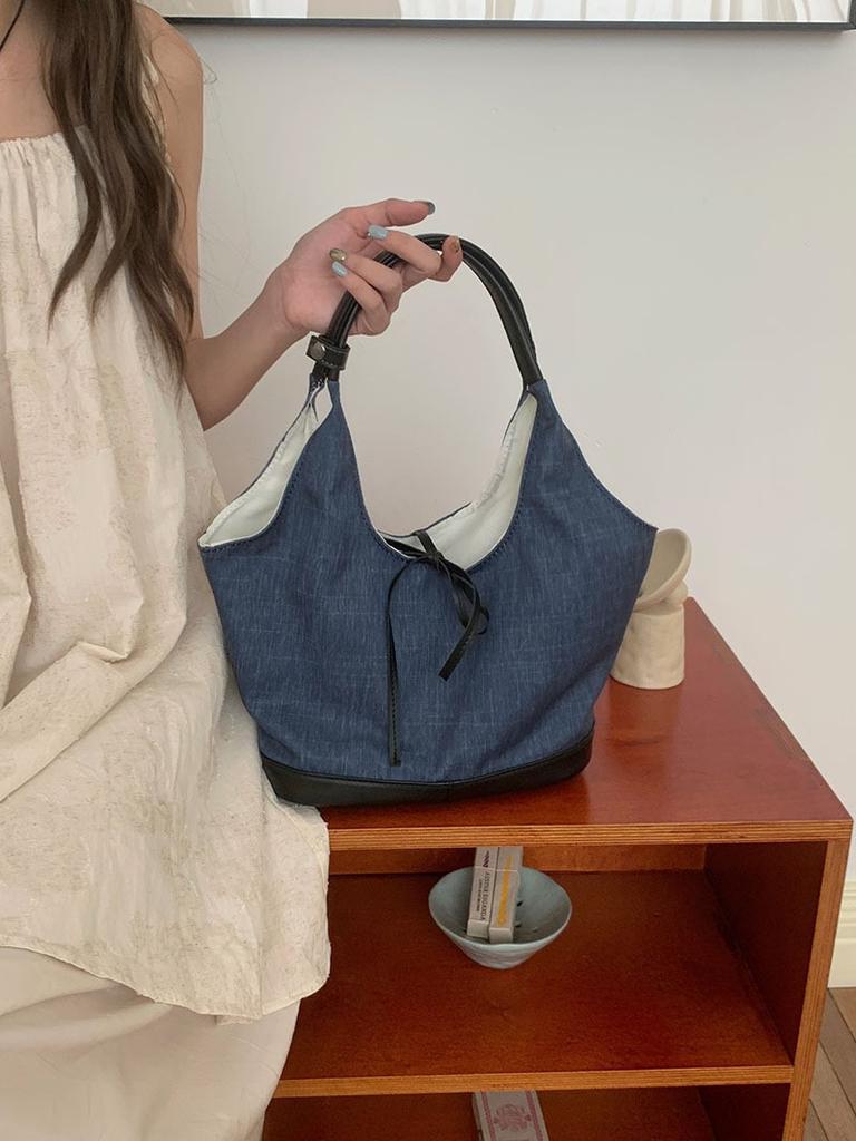 Korean Niche Canvas Tote Bag Women's 2025 New Commuter Fashion Handbag Versatile Shoulder Underarm Bag Satchel