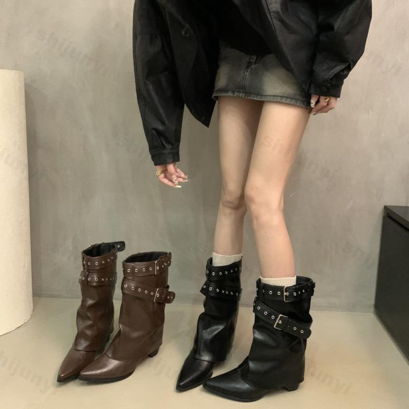 American Women Boots 2026 New Cowboy Retro Leather Ankle Boots Belt Buckle Autumn Sexy High Pointed Toe Short Boots Botas Mujer